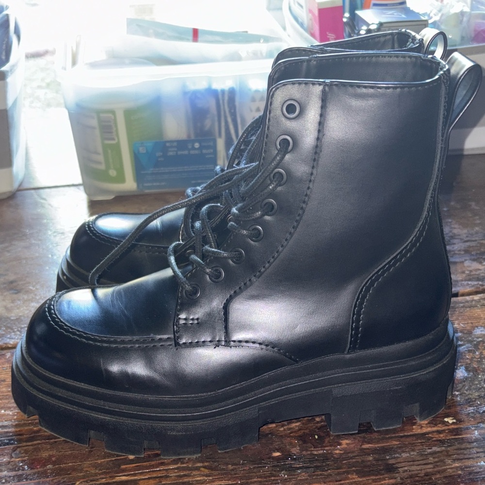 Zara Black Chunky Boots